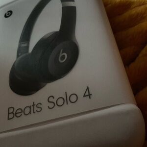 Beats by Dre Solo 4 Over-Ear Headphones - Black